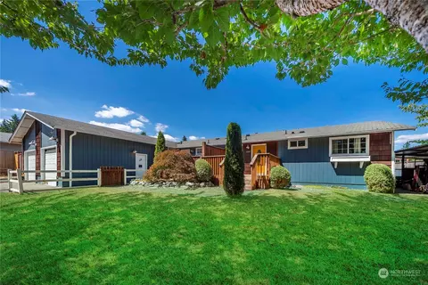 2307 26th Ave SE, Puyallup, WA 98374