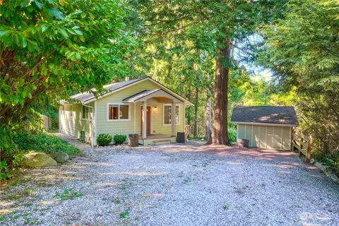 65 Victoria Way, Point Roberts, WA 98281