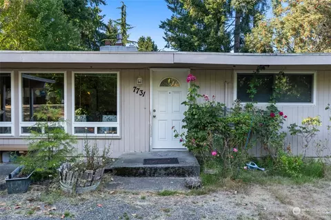 7731 196th St SW, Edmonds, WA 98026
