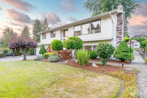14056 SE 202nd St, Kent, WA 98042