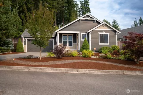 20276 Hillsong Pl NE, Poulsbo, WA 98370