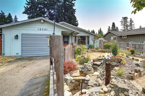 12401 108th Avenue Ct E, Puyallup, WA 98374