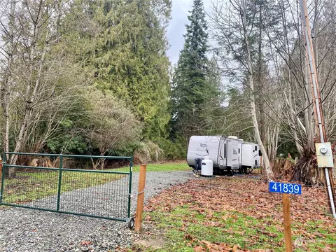41839 S Shore Dr, Concrete, WA 98237