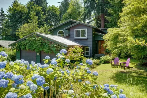 1105 Greenwood Blvd SW, Issaquah, WA 98027