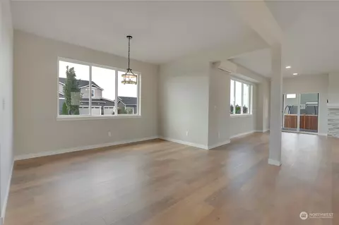 1091 Boyle St, Enumclaw, WA 98022 photo 5