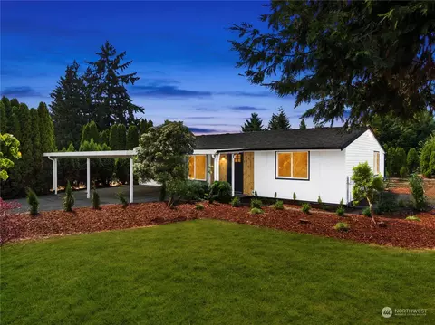 4811 Diamond Blvd SW, Lakewood, WA 98499