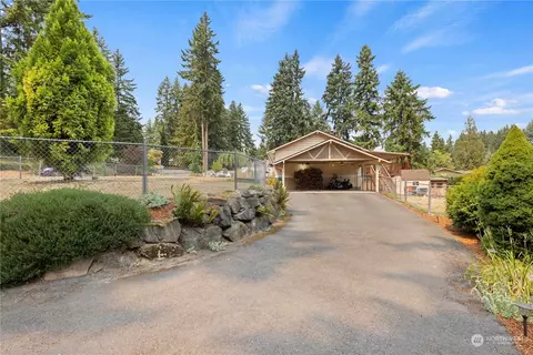 215 143 St SE, Everett, WA 98208 photo 4
