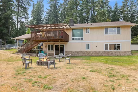 215 143 St SE, Everett, WA 98208 photo 32