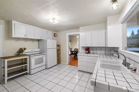 7608 E Casino Rd, Everett, WA 98203 photo 12