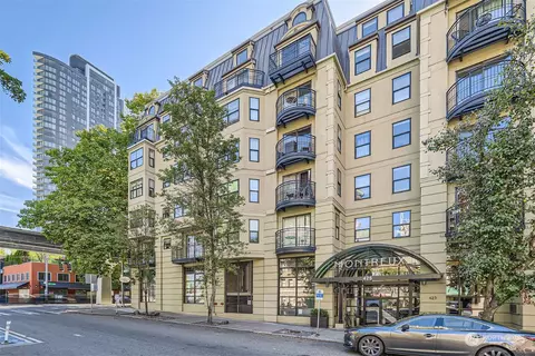 425 Vine St #523, Seattle, WA 98121