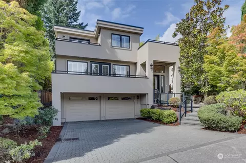 1033 3rd St, Kirkland, WA 98033