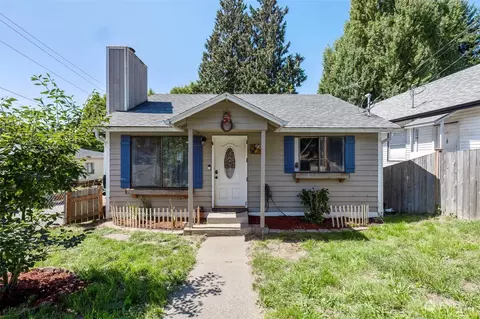 907 Wilbert Ave, Bremerton, WA 98312