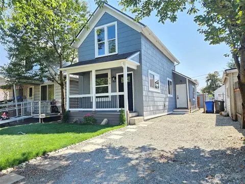 816 S 40th St, Tacoma, WA 98418