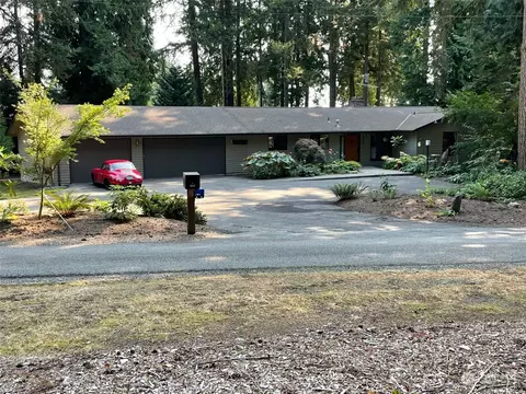 9108 NE 188th Pl, Bothell, WA 98011 photo 2