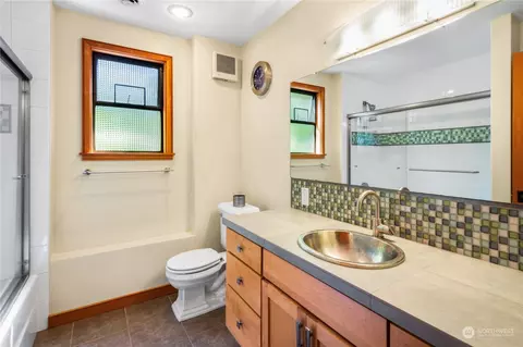 9108 NE 188th Pl, Bothell, WA 98011 photo 22