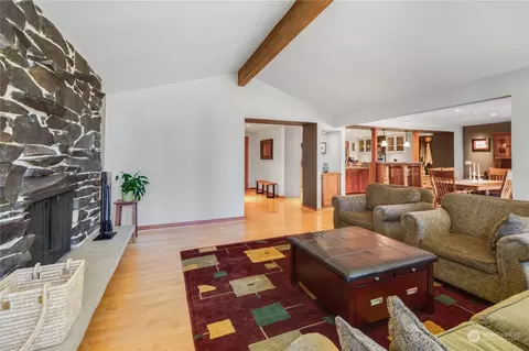 9108 NE 188th Pl, Bothell, WA 98011 photo 7