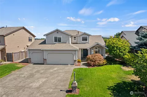 13817 68th Avenue Ct E, Puyallup, WA 98373