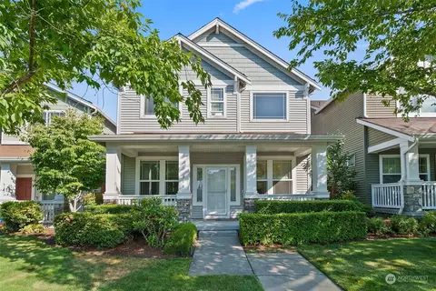 919 67th St SE #26, Auburn, WA 98092