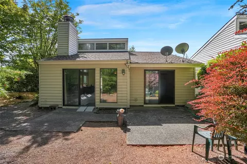 13730 SE 256th Pl, Kent, WA 98042
