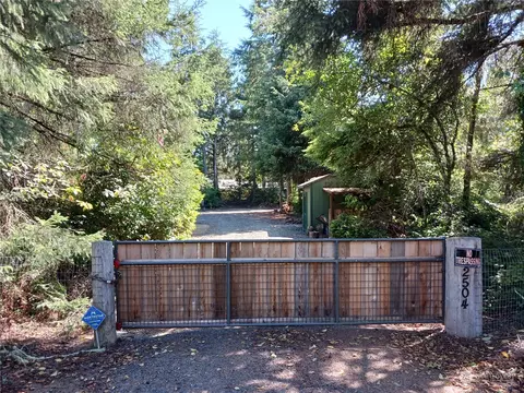 2504 245th Ln, Ocean Park, WA 98640