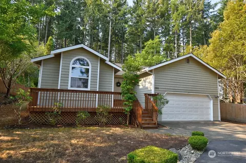 190 E Road Of Tralee, Shelton, WA 98584
