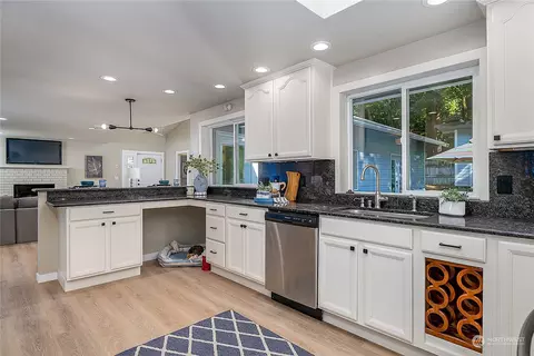 24121 6th Pl W, Bothell, WA 98021 photo 9