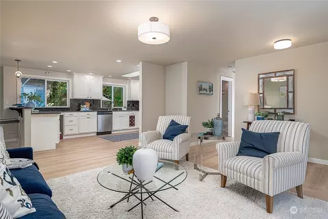 24121 6th Pl W, Bothell, WA 98021 photo 3
