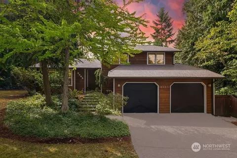8005 NE 120th St, Kirkland, WA 98034