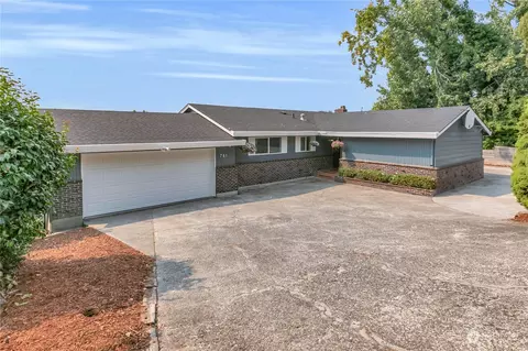 761 Hazel Ave N, Kent, WA 98031