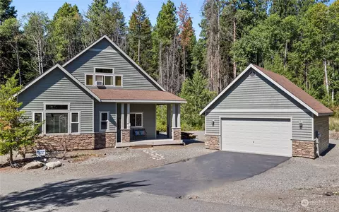 156 Wintergreen Ln, Ronald, WA 98940