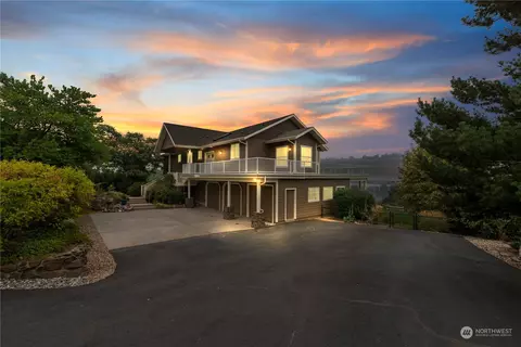 7645 Russ Rd, Malaga, WA 98828