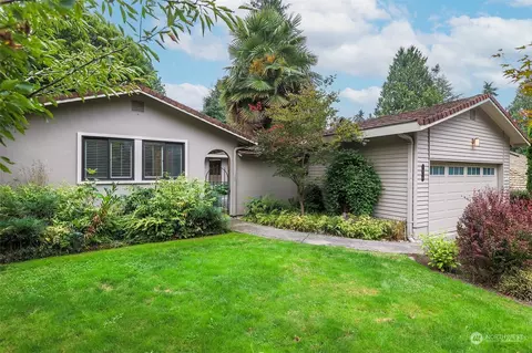 1219 NW 118th St, Seattle, WA 98177