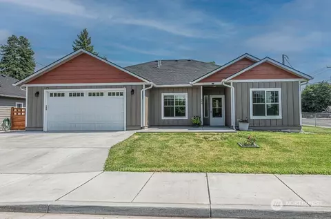 249 Bush St, Walla Walla, WA 99362