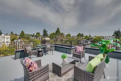 8051 12th Ave NW, Seattle, WA 98117
