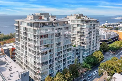 2929 1st Ave #819, Seattle, WA 98121