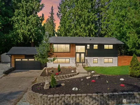 19132 1st Ave SE, Bothell, WA 98012