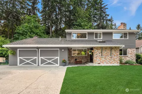 9523 NE 198th St, Bothell, WA 98011