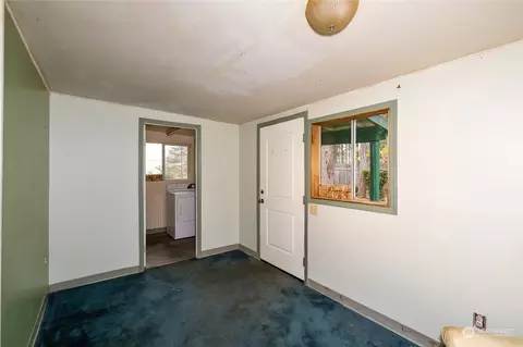 541 Emerald Lake Dr E, Grapeview, WA 98546 photo 4