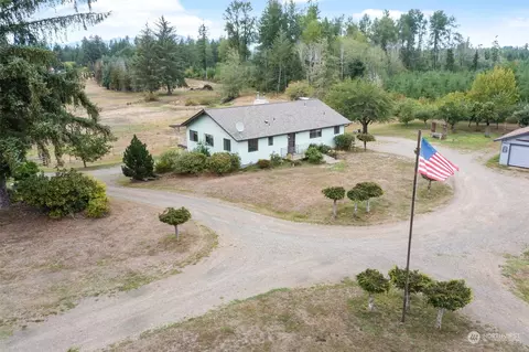 1011 W Mary M Knight Rd, Elma, WA 98541