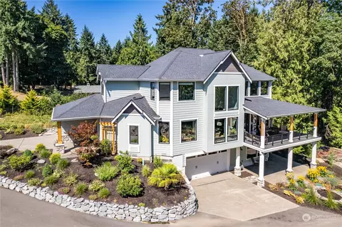 8152 SE Crescent Bay Dr, Olalla, WA 98359