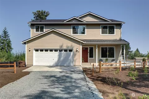 10705 36th St E, Edgewood, WA 98372