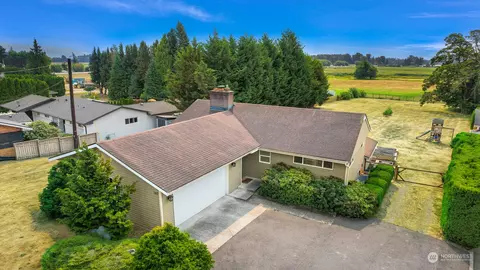 167 Bay Lyn Dr, Lynden, WA 98264