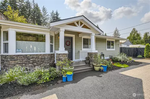 13903 Manor Way, Lynnwood, WA 98087