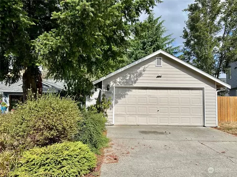 17832 27th Ave NE, Marysville, WA 98271