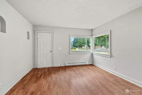 3203 Pine St, Longview, WA 98632 photo 5