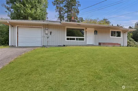 2404 S 138th St, Seatac, WA 98168
