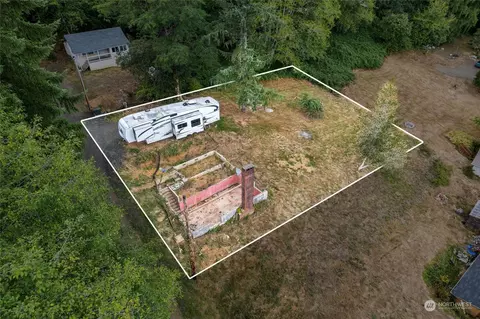 1922 Stuart St, Raymond, WA 98577 photo 3