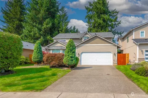8915 174th Street Ct E, Puyallup, WA 98375