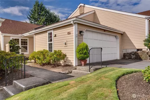 2536 N Narrows Dr #15, Tacoma, WA 98406