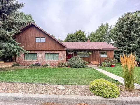 1580 S 4th St, Dayton, WA 99328
